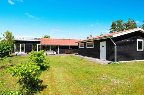 Photo 27 - Cozy Holiday Home in Ørsted near Beach