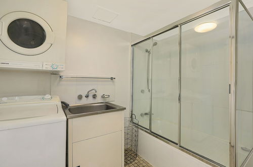 Photo 25 - Palmerston Tower Holiday Apartment Unit