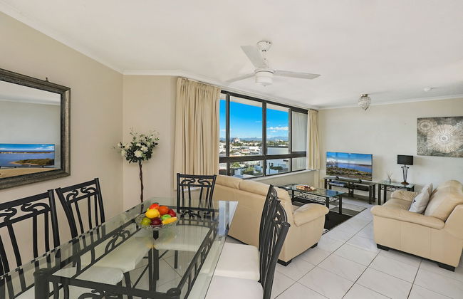 Palmerston Tower on Southport Broadwater - Foto 17