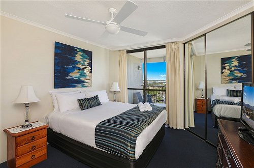 Photo 5 - Palmerston Tower Holiday Apartment Unit