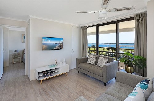Photo 21 - Palmerston Tower Holiday Apartment Unit