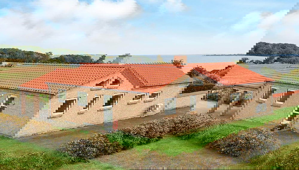 8 Person Holiday Home in Faaborg - Foto 1