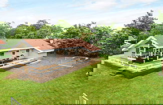 Foto 1 - 6 Person Holiday Home in Hejls