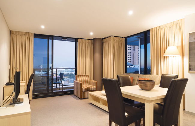 Oaks Adelaide Horizons Suites - Foto 33