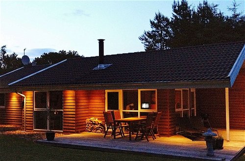Foto 22 - 7 Person Holiday Home in Albaek