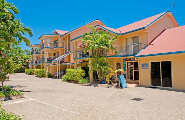 at Beach Court Holiday Villas - Foto 2
