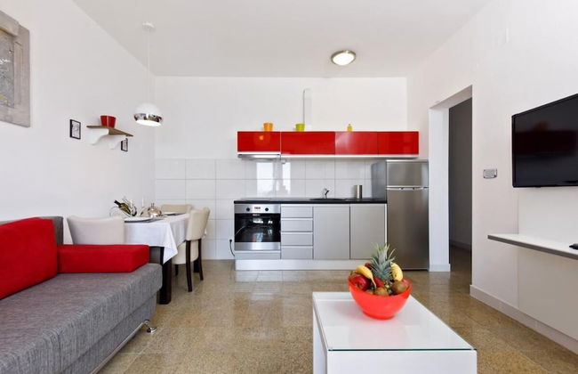 Beautiful Apartments With a Balcony Next to the Beach - Foto 10