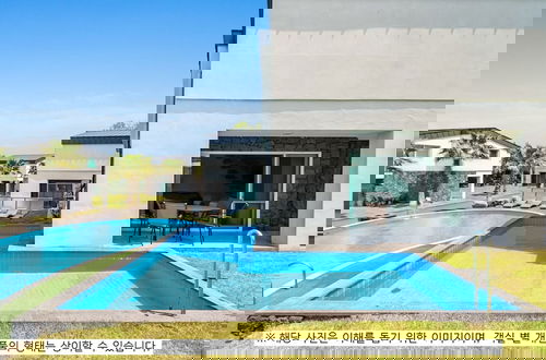 Foto 1 - Pool & Villa Sorang