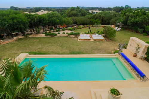 Photo 33 - 13 Bedroom Villa With Heated Pool, Golf Course, Seaside