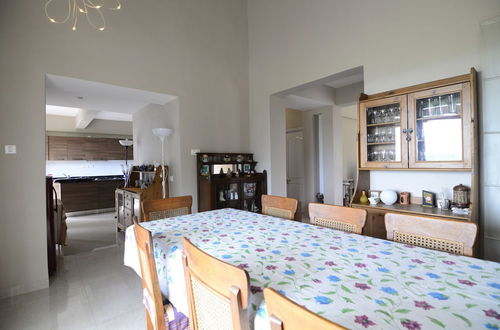 Photo 2 - TripThrill Costa Del Sol 5BHK Villa