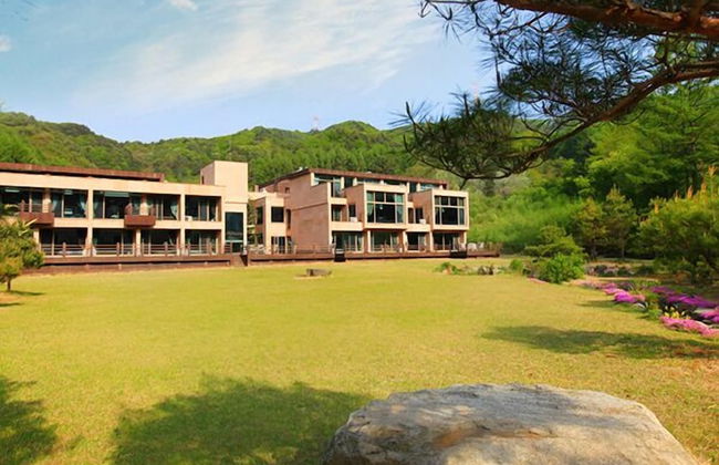 Hugel Heim Pension - Photo 77