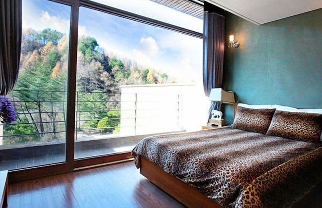 Hugel Heim Pension - Photo 9