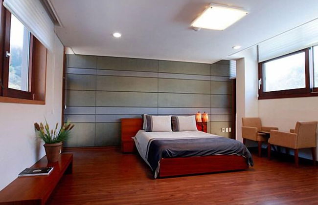 Hugel Heim Pension - Photo 30