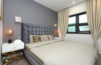 Photo 2 - Old Beach Hongkong Style Apartment