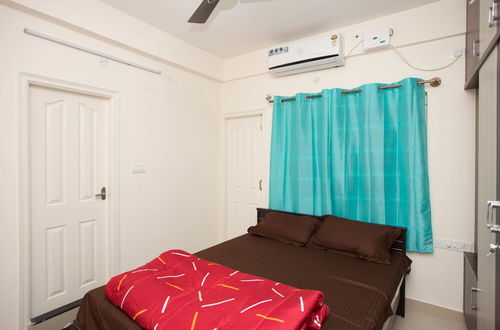 Photo 3 - Mistyblue Serviced Apartments