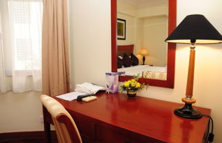 Photo 2 - Riverside Serviced Apartments