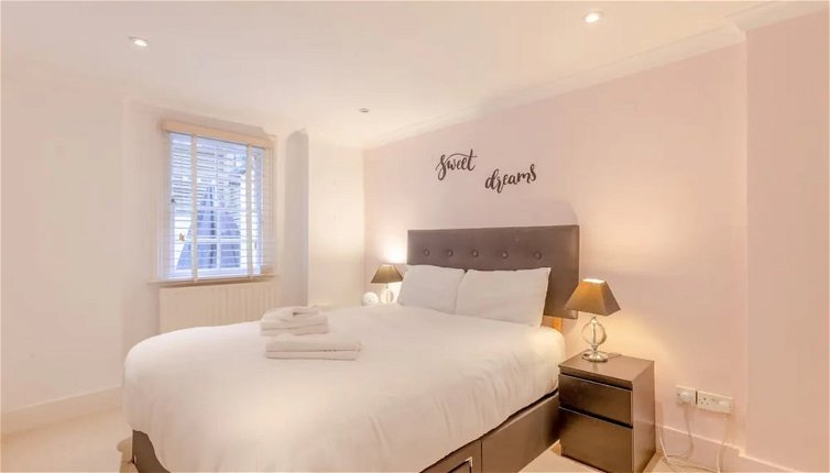 Photo 1 - Stylish 1 Bedroom Apartment in Pimlico With Lovely Garden