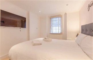 Photo 2 - Stylish 1 Bedroom Apartment in Pimlico With Lovely Garden