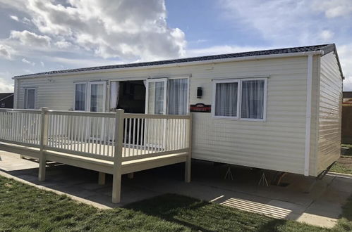 Photo 11 - 3 Bedroom Holiday Rental Ingoldmells Skegness