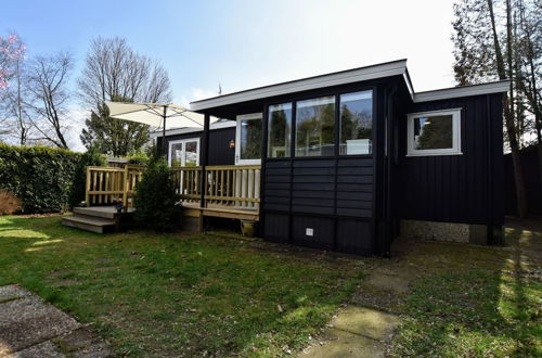 Foto 1 - Tasteful Chalet With Veranda in the Veluwe