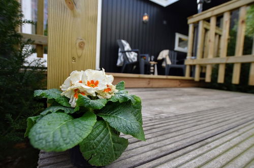 Photo 30 - Tasteful Chalet With Veranda in the Veluwe