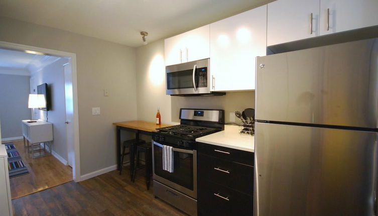 Photo 1 - B2bj Great Value Serviced Condo in Quiet Neighborhood