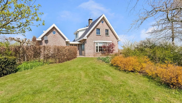 Photo 1 - Countryside Farmhouse in Genderen With Terrace, Garden