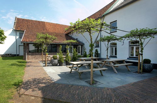 Photo 14 - Spacious Farmhouse in Limburg near Forest