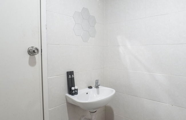 Classic Modern Studio Room (No Kitchen) at My Tower Apartment - Foto 12