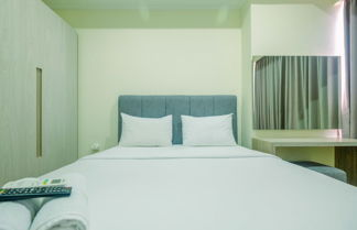 Photo 2 - Cozy Stay @ Strategic Place 2BR Menteng Park Apartment