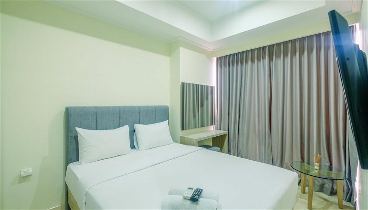 Foto 1 - Cozy Stay @ Strategic Place 2BR Menteng Park Apartment