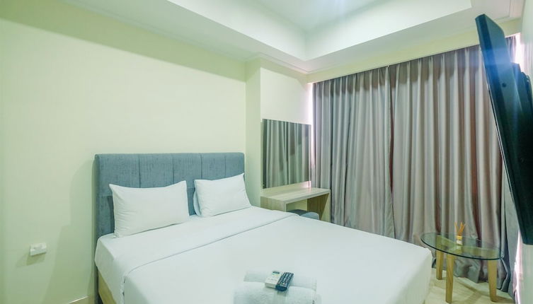 Photo 1 - Cozy Stay @ Strategic Place 2BR Menteng Park Apartment