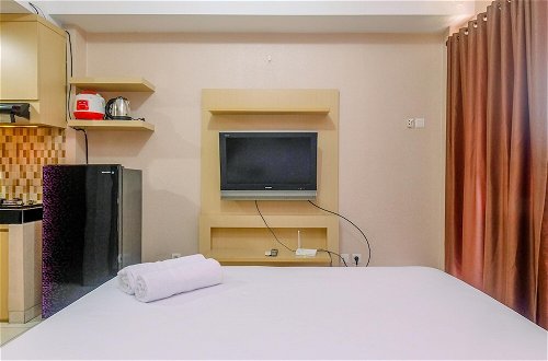 Photo 9 - Strategic and Good Studio Margonda Residence 5 Apartment