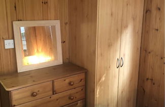 Foto 3 - Nuthatch Lodge is set in 24 Acres of Wood/parkland Near the Village of Cenarth