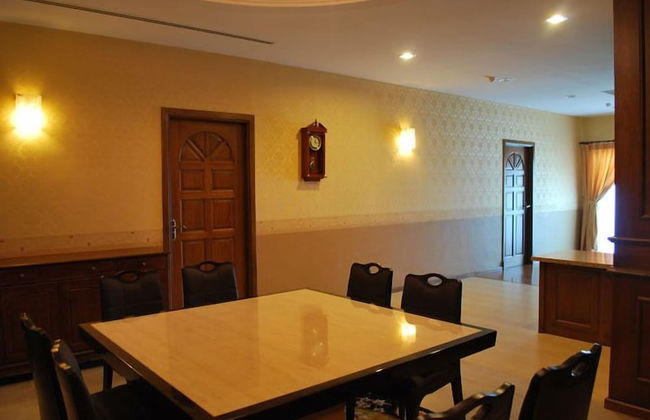 Mciti Suites - Photo 23
