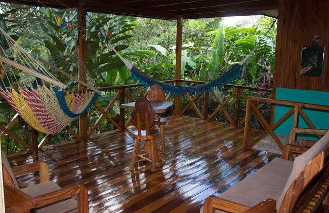 Enchanting House Overlooking the Primary Forest - Foto 1