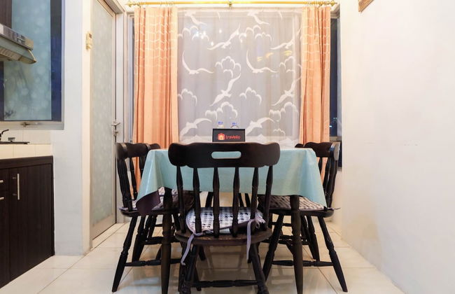 Homey & Vintage 2BR @ Sudirman Park Apartment - Foto 12