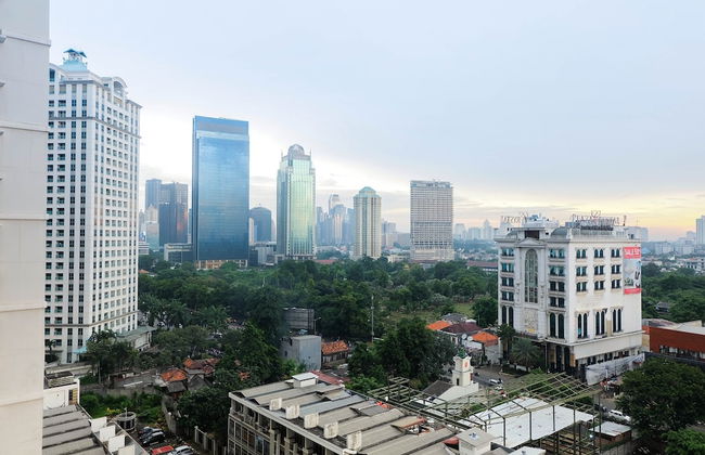 Homey & Vintage 2BR @ Sudirman Park Apartment - Foto 29