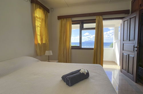 Photo 3 - Ocean View Villa - Beauvallon Villas