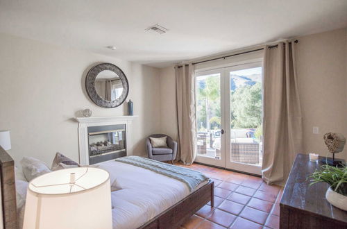 Foto 46 - Grapevine by Avantstay Secluded 5BR Villa 4 Acres of Vineyards & Avo Groves!