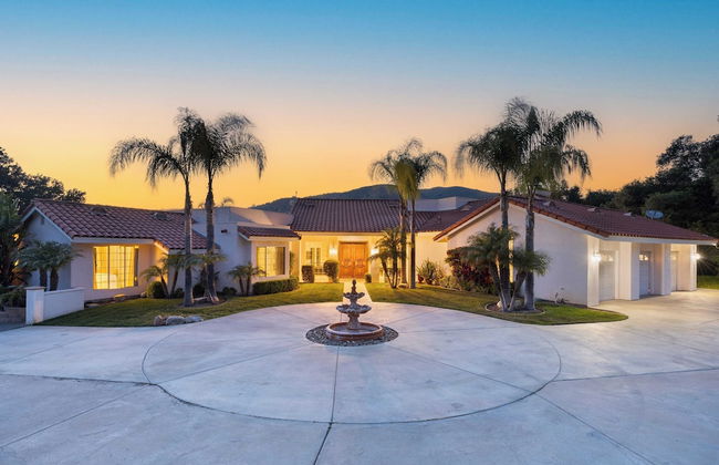 Grapevine by Avantstay Secluded 5BR Villa 4 Acres of Vineyards & Avo Groves! - Photo 75