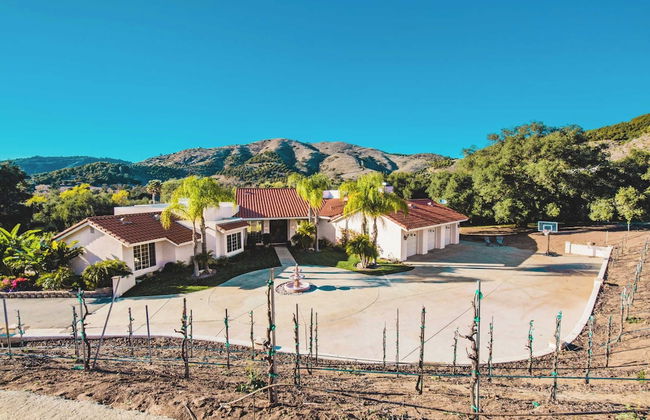 Grapevine by Avantstay Secluded 5BR Villa 4 Acres of Vineyards & Avo Groves! - Photo 6