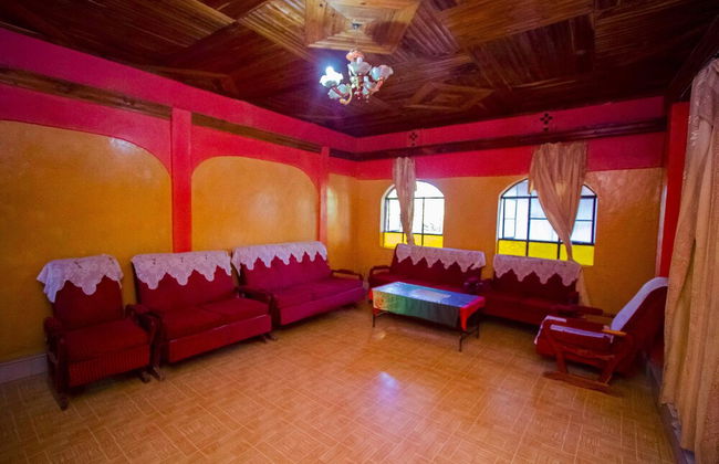 Signal Gardens Hotel - Photo 3