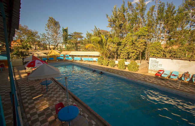 Signal Gardens Hotel - Photo 25