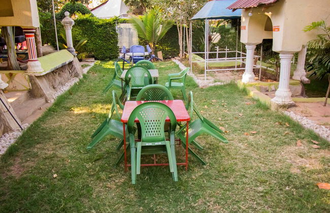 Signal Gardens Hotel - Photo 54