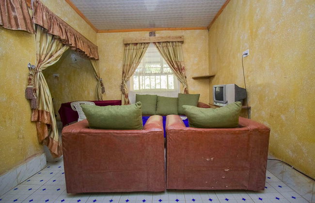 Signal Gardens Hotel - Photo 17