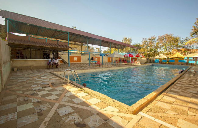 Signal Gardens Hotel - Photo 31