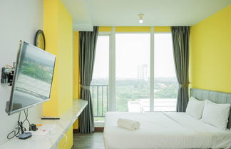 Photo 3 - Studio Apartment at Tree Park Apartment