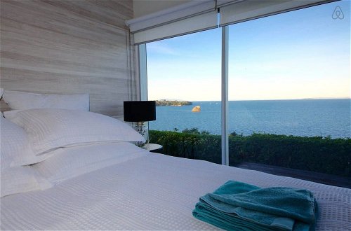 Photo 4 - Coastal Home with Admire Lovely Sea View