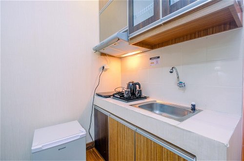 Foto 6 - Cozy and Simple Living Studio Apartment at Cinere Resort